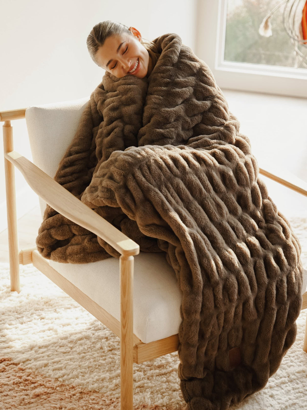 Plaid Ultra Doux Oversize en Peluche – Effet Nuage & Confort Cocooning