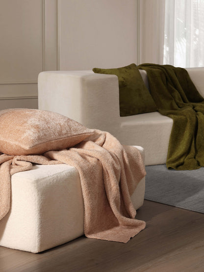 Cloud Silque Throw