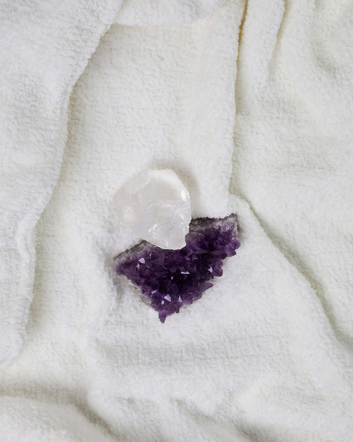 Snug Crystal Weighted Blanket
